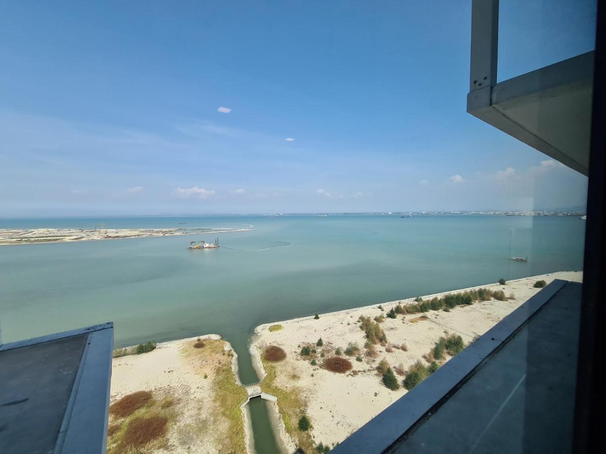 Sunrise Gurney Premium Executive City/Seafront Suite - Penang ジョージタウン エクステリア 写真